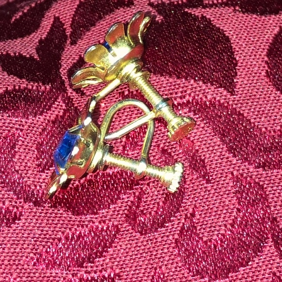 Set of Vintage 12kt GF earrings and brooch - Picture 4 of 9